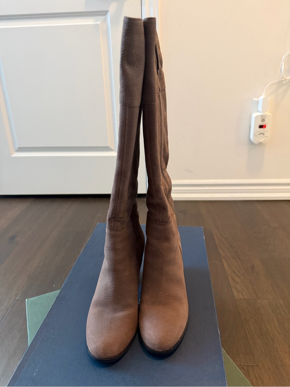 Women's Brown Knee-High Leather Heel Cole Han Davenport Boots in Chestnut Nubuck